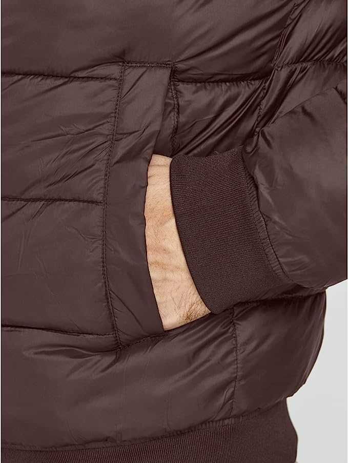 Чоловічий утеплений бомбер данського бренду Jack and Jones