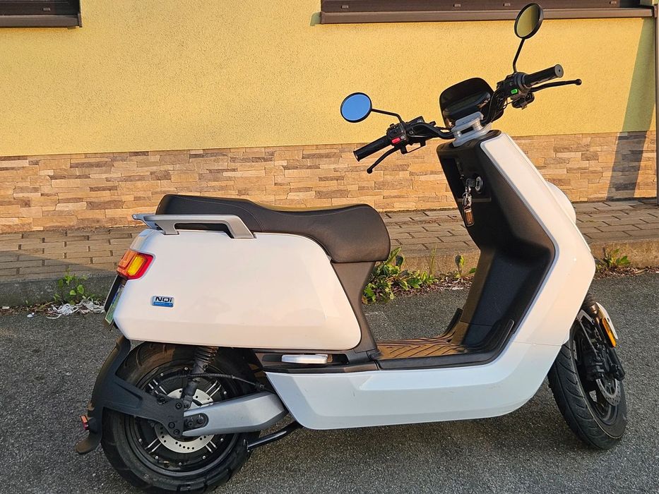 Niu NQI NIU NQi SPORT Skuter który zastąpi brak prawa jazdy