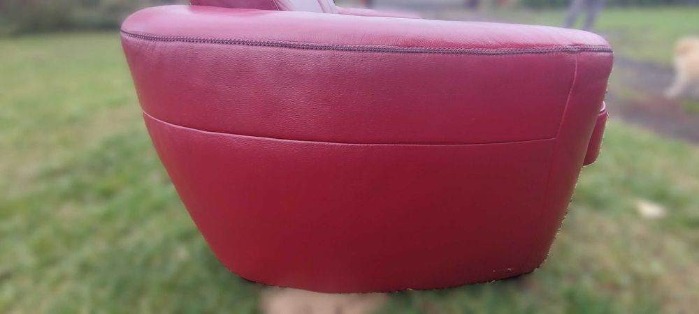 Komplet skórzanych mebli wypoczynkowych (do negocjacji)