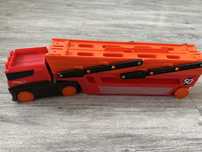 Hot Wheels tir parking
