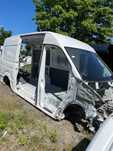 VW Crafter 2023 rok 2,0tdi 150 km karoseria