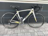 Sprzedam szosówke Giant  TCR Advanced Full Carbon rozmiar 54 M idealny