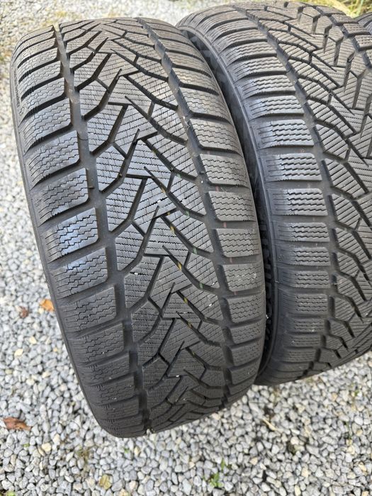 UNIROYAL Winter Expert 235/45/18
