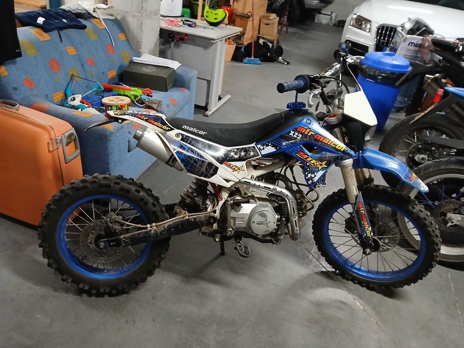 Pitbike Malcor 125cc, rodas 14" e 17"