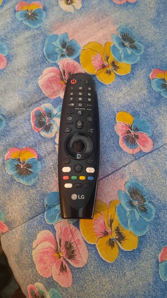 Телевізор LG 55UM7450PLA