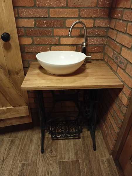 toaleta przenośna, łazienka , wc , sanitariat, camping, prysznic ,