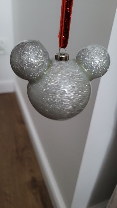 Trzy bombki Mickey Mouse brokatowe