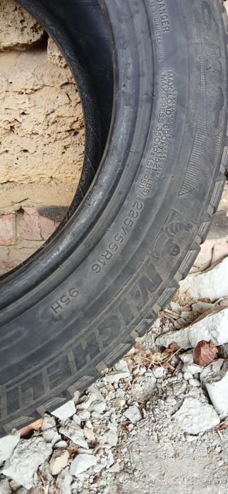 R16. 225×55    зима 1 шт