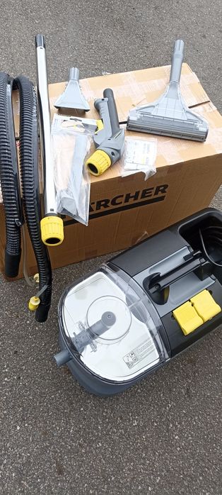 Odkurzacz piorący Karcher puzzi 10/1 Professional