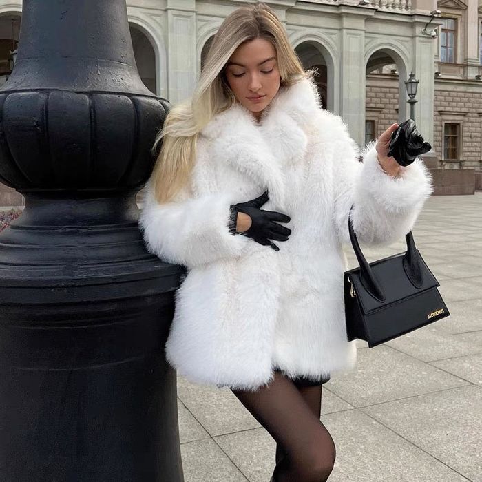 Białe sztuczne futro rozmiary