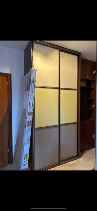 Szafa wnękowa przesuwna garderoba do zabudowy