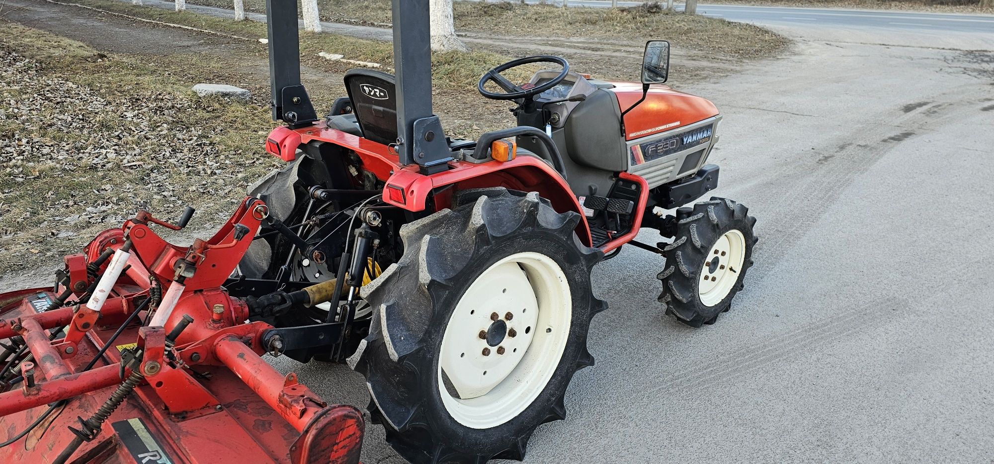 Японський Мінітрактор Трактор  Yanmar F 230