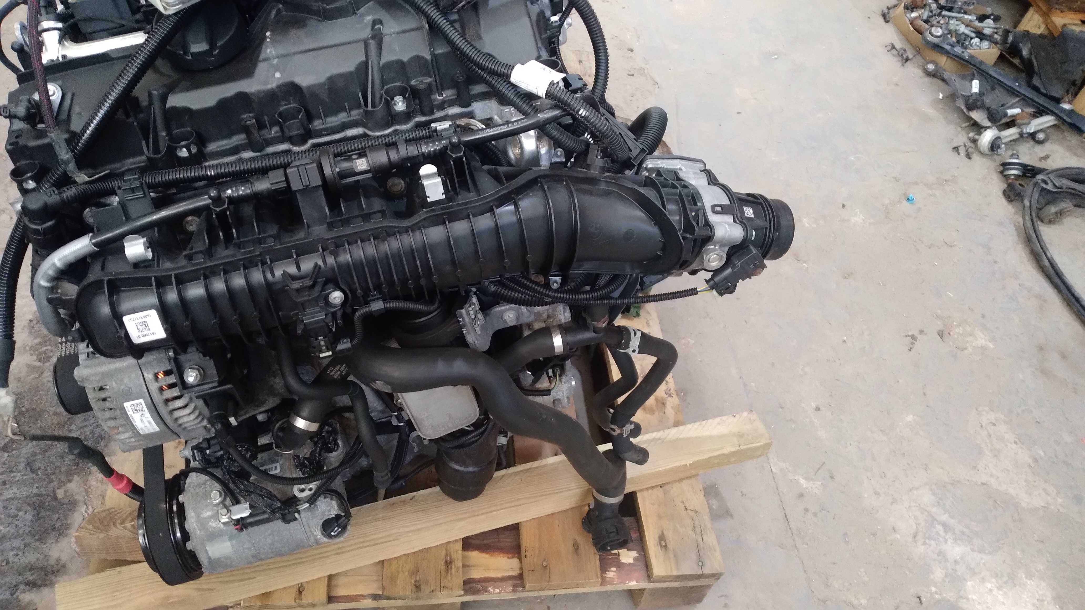 MINI COOPER F55 F56 2.0 T 192KM 141kW silnik kompletny  47 ty.