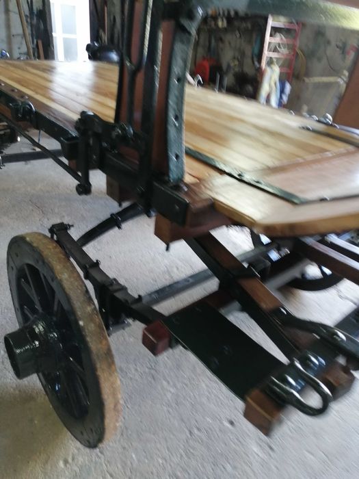 Galera para dois ou mais muares ou cavalares