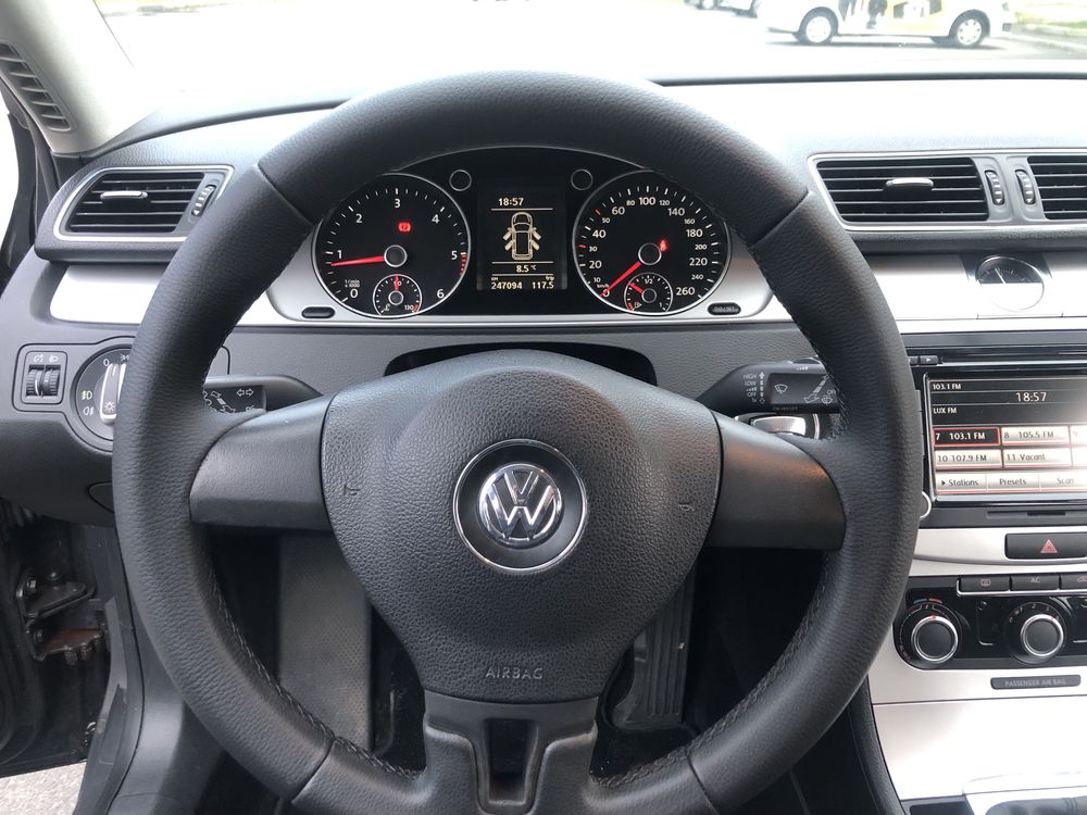 Volkswagen Passat В7, 1.6D, 2012