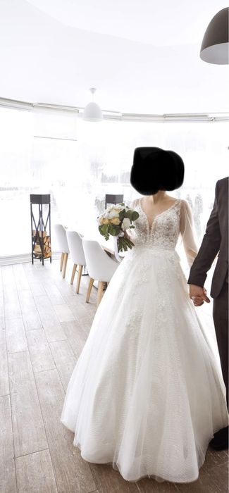 Весільна сукня !