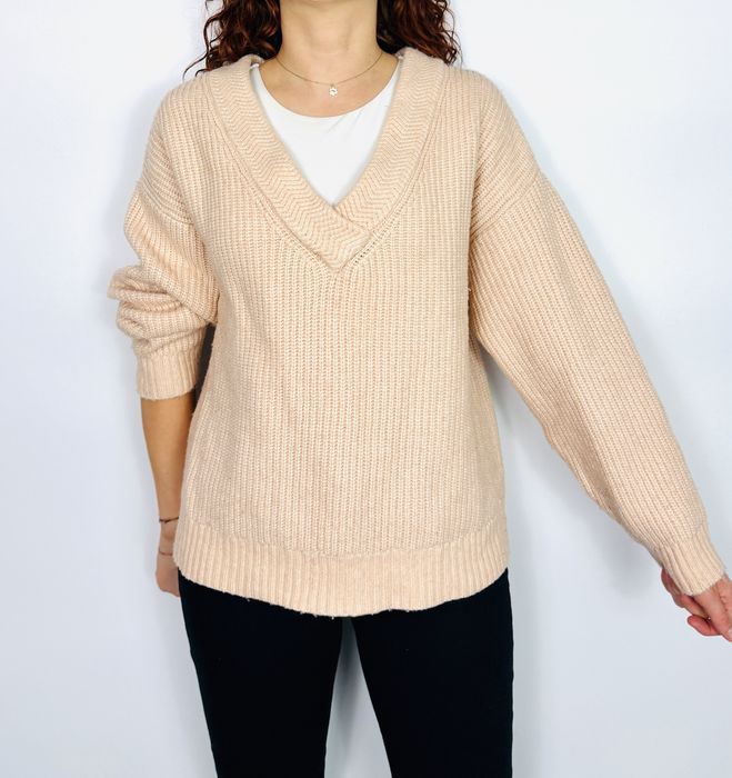 Beżowy sweter z dekoltem w serek XS 34 ASOS