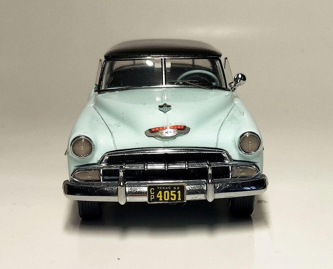 Chevrolet Styleline Deluxe Bel Air 1952 NEO scale models