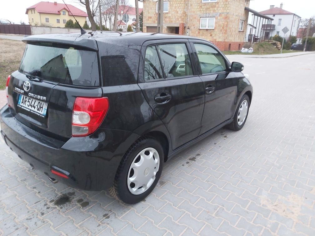 Toyota Urban   Cruiser benzyna