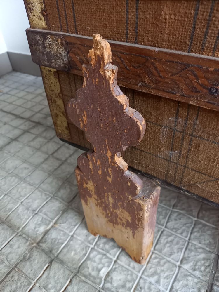 Arca em madeira centenaria