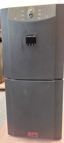 APC Smart UPS - 2200 Su2200 bez akumulatorów