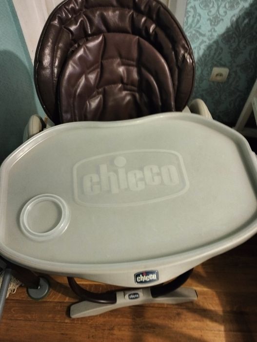 Стільчик для годування Chico