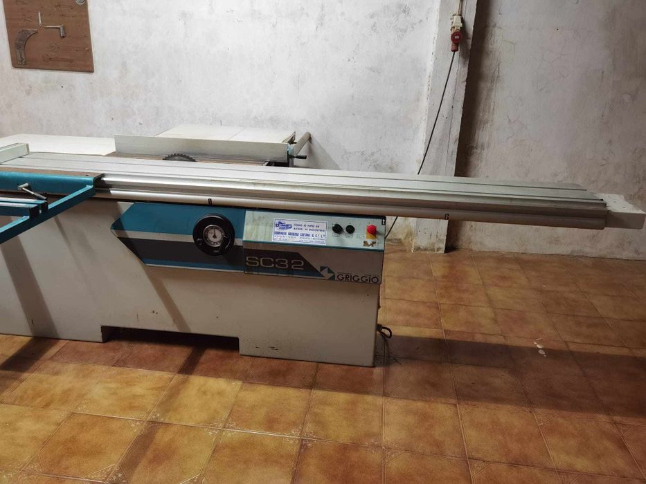 Máquina de corte ousada