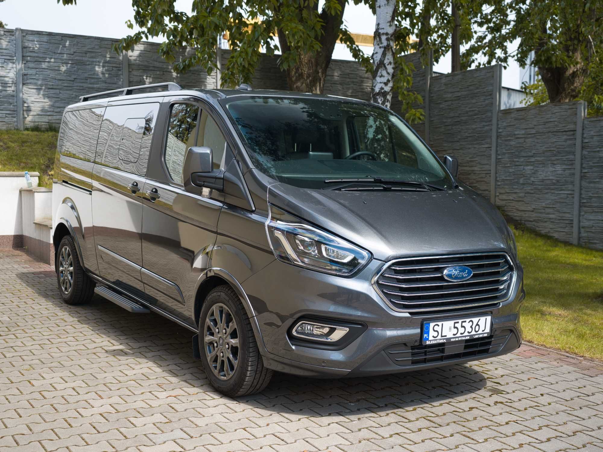 Wynajem BUS VAN 8 os. FORD Tourneo Custom 2023 HYBRYDA Premium