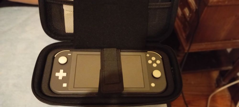 Nintendo Switch Lite Cinza: Excelente Estado