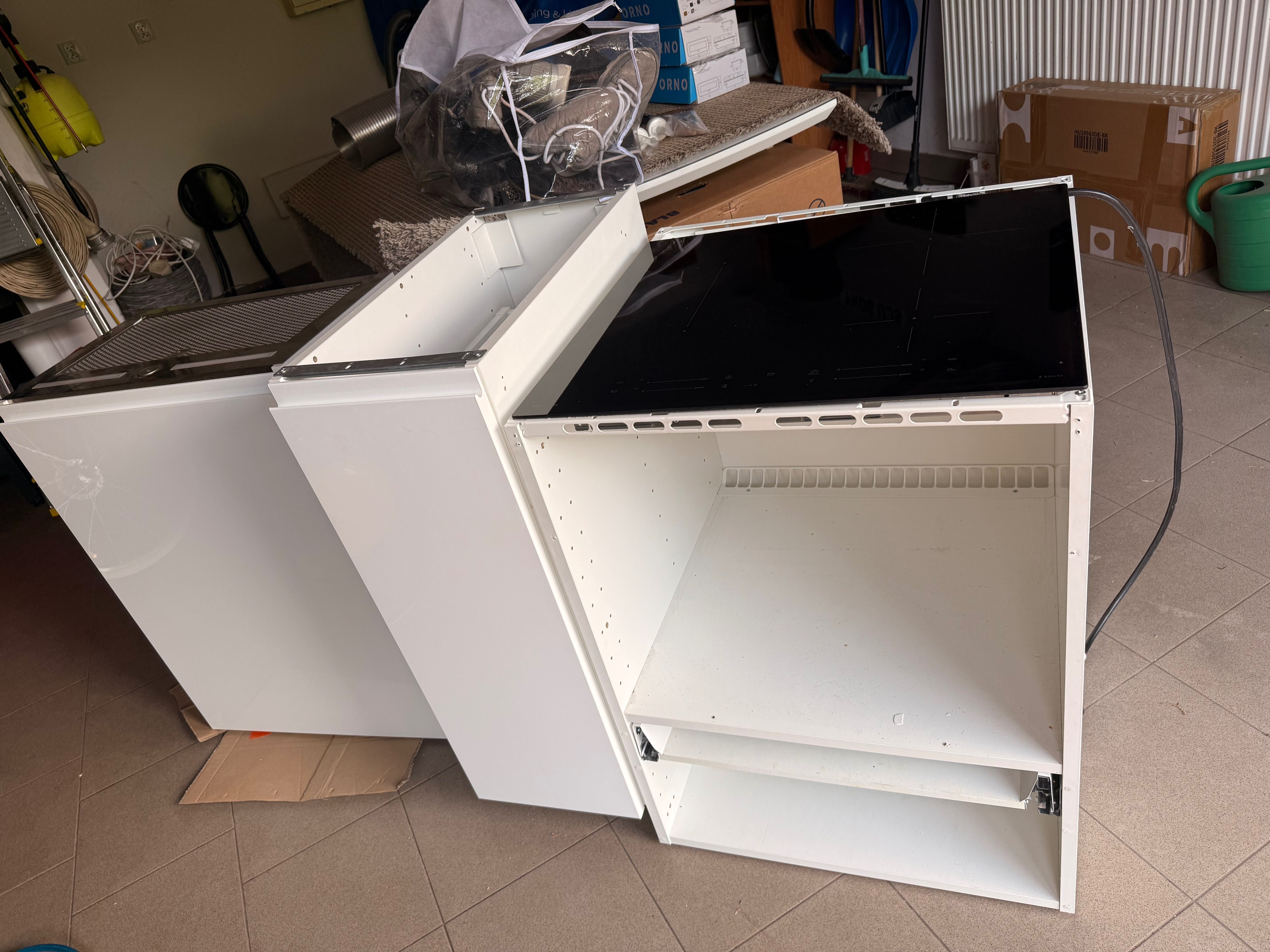 Płyta indukcyjna z szafką do zabudowy Ikea