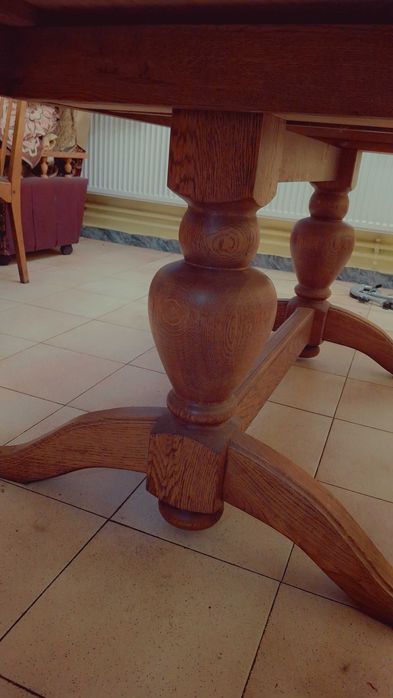 Stół drewniany rozkładany