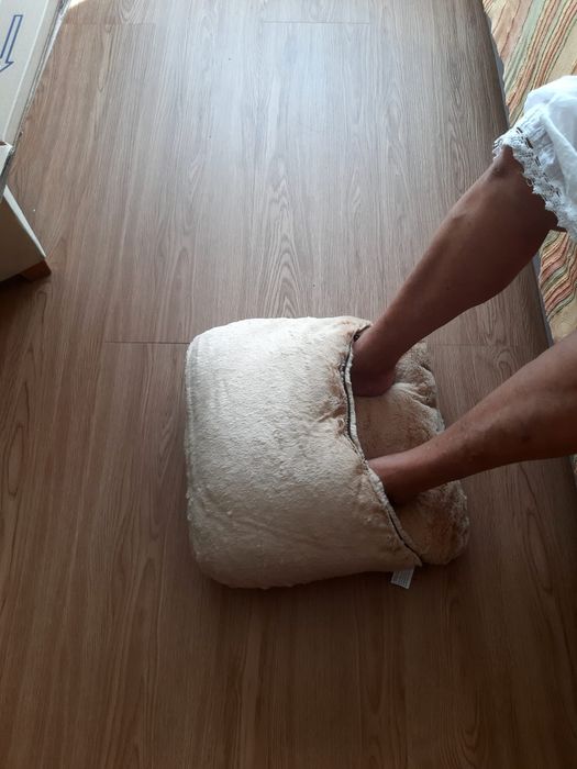 Vendo almofada de aquecimento para pés, foi oferta e não uso