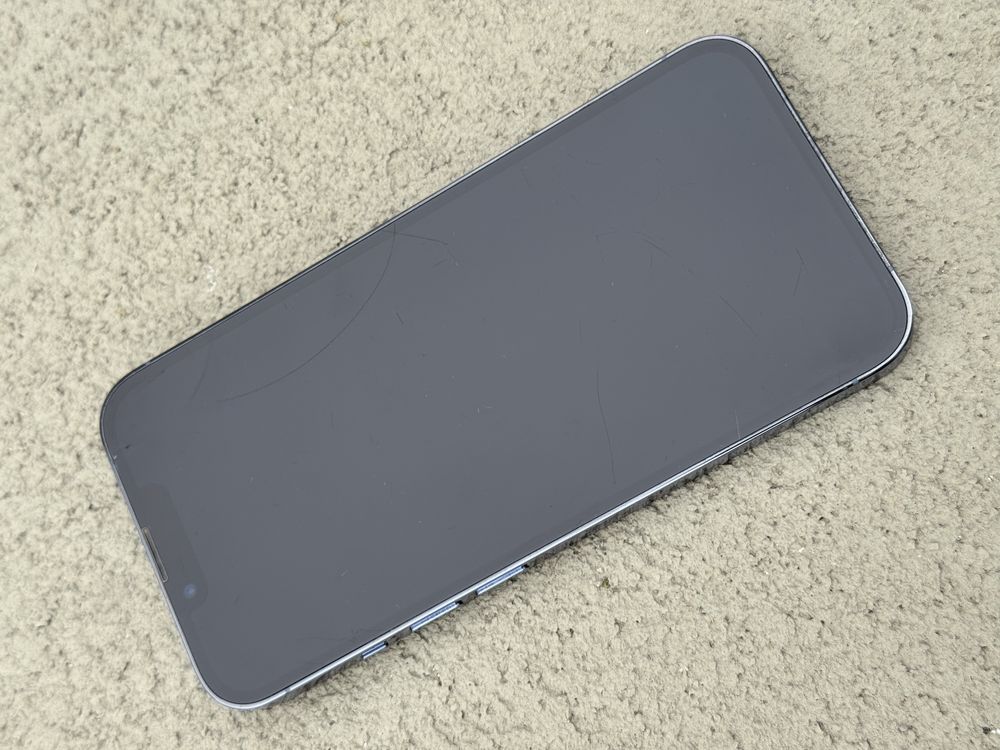 iPhone 13 Pro 256GB, Bateria 86%