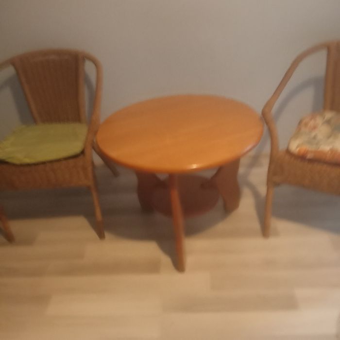 Stolik kawowy+fotele