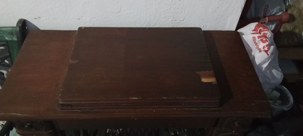 Mesa Singer de máquina de costura