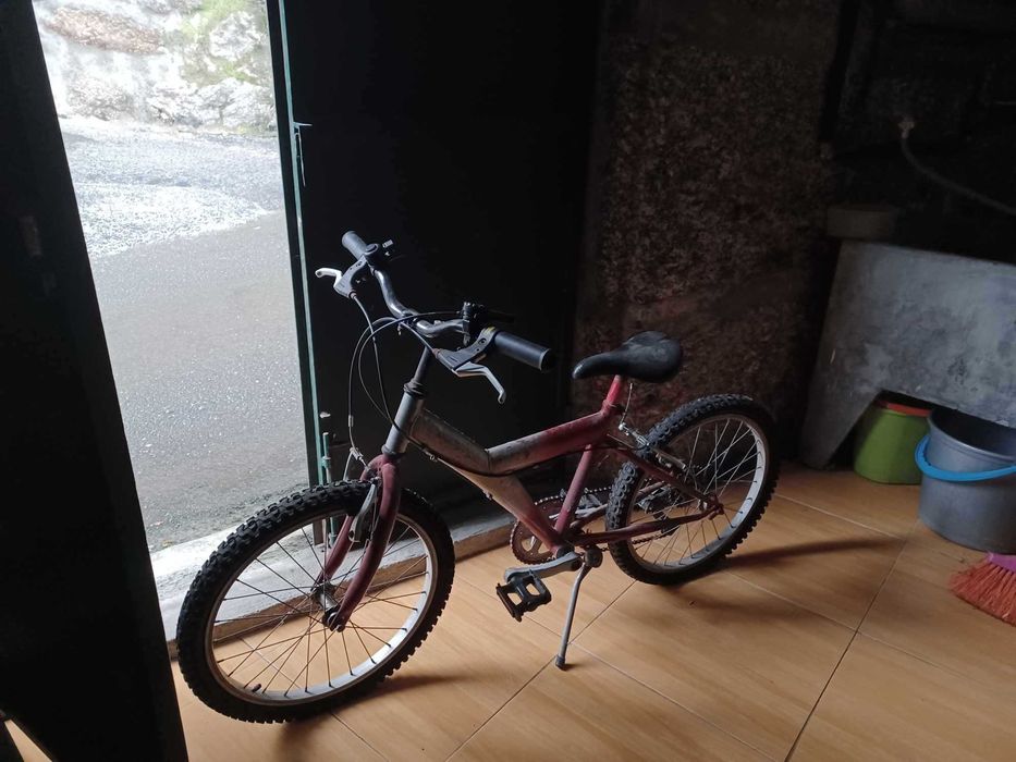 Bicicleta de criança roda 20