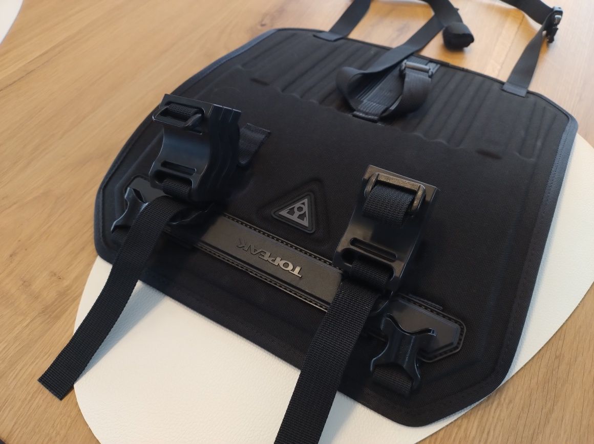 Torba na kierownicę TOPEAK FrontLoader 8 litrów