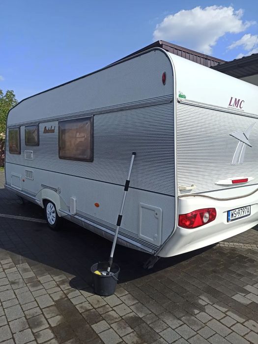 LMC LMC CARAVAN 555 MUSTERLAND  LMC Caravan 555 Munsterland Klimatyzacja  Markiza Przedsionek Duży