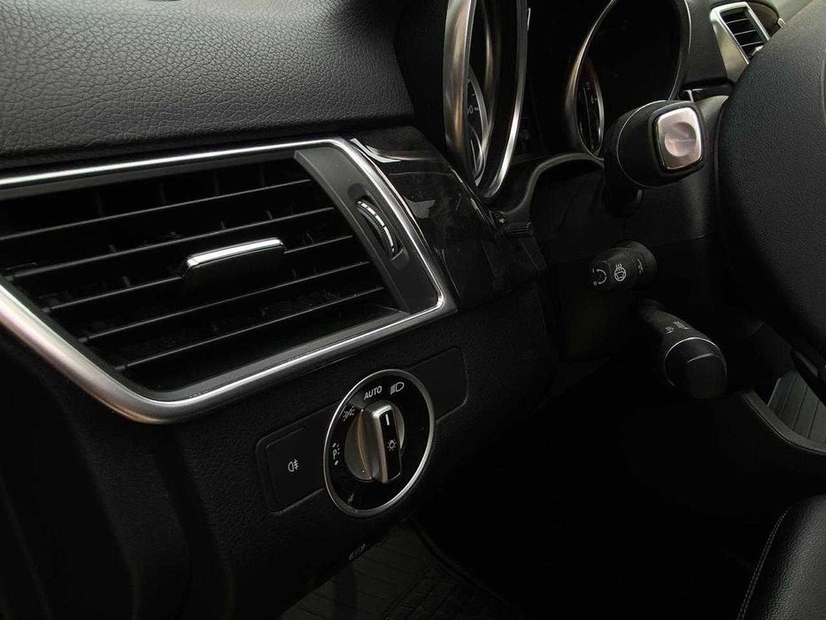 Mercedes-Benz ML 350 BlueTec