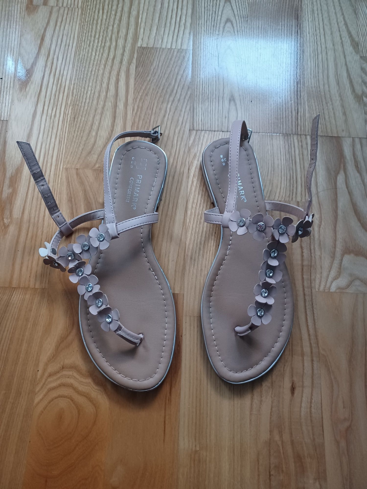 Sandalki Primark r 39