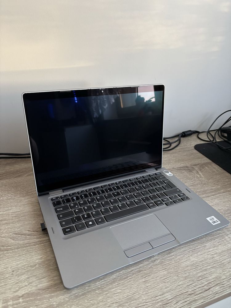 Laptop Dell Latitude 5310 2-in-1 i5 16GB RAM