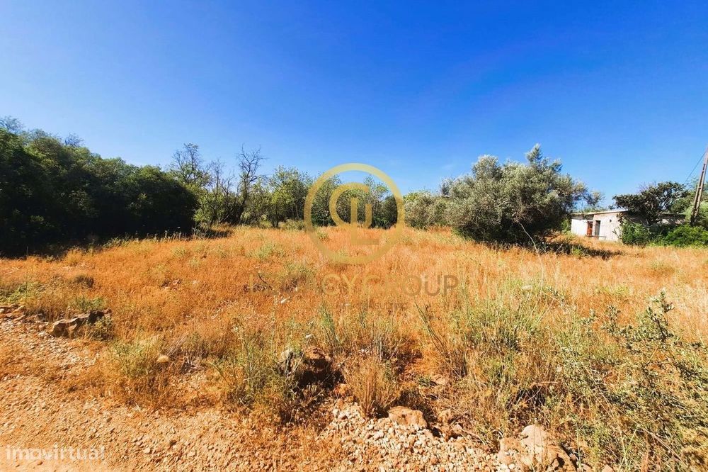 Terreno com 2620 m2 situado em Monte Ruivo  | Loulé| Algarve
