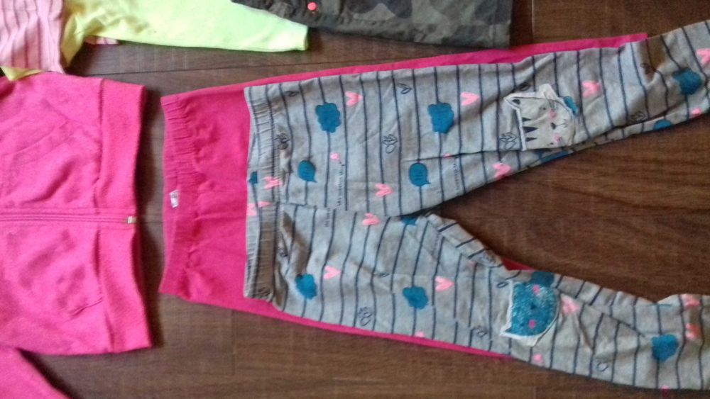 Komplet ubranek 98/104