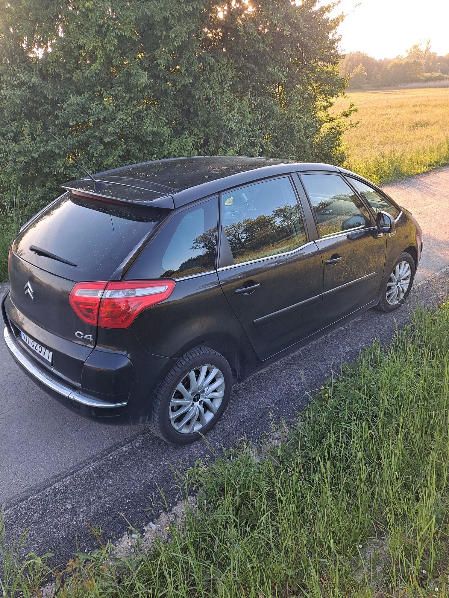 Citroen C4 Picasso 2010 rok 1,6 HDI bardzo ładny tanio   .Okazja