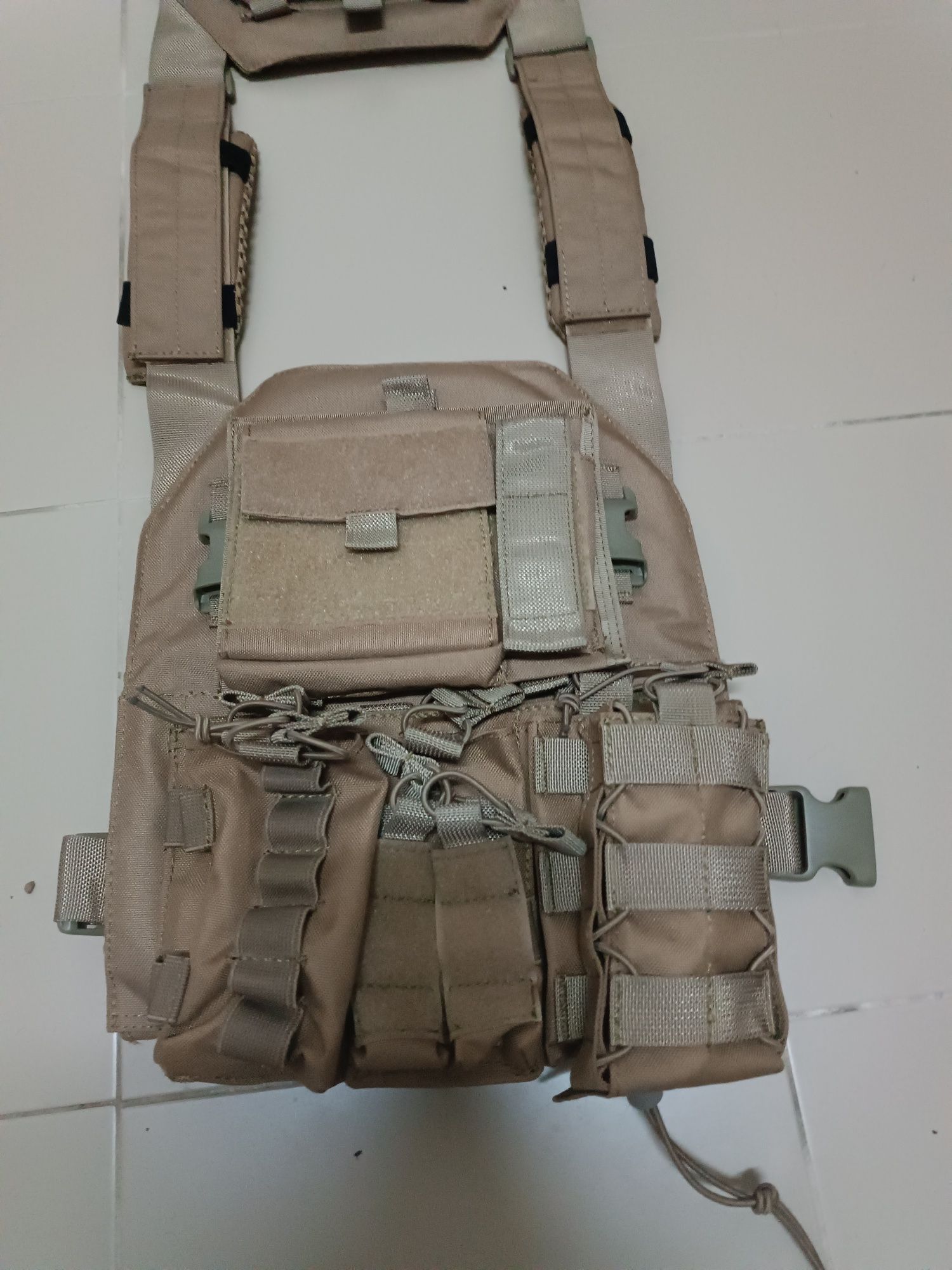 Colete tático/ tactical vest