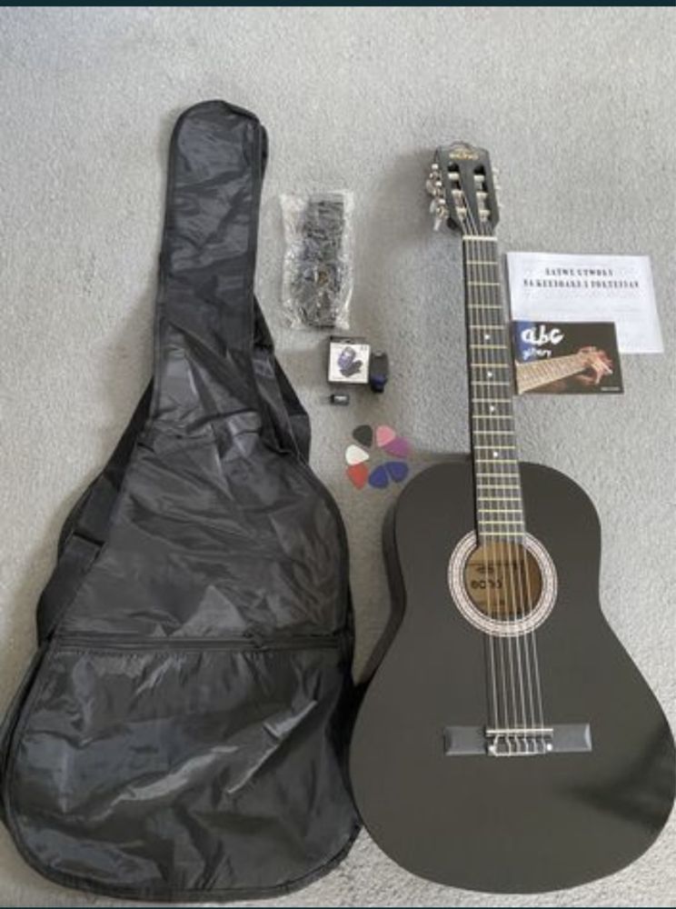 Nowa gitara 3/4. Gratis pokrowiec, stroik, kostki i inne