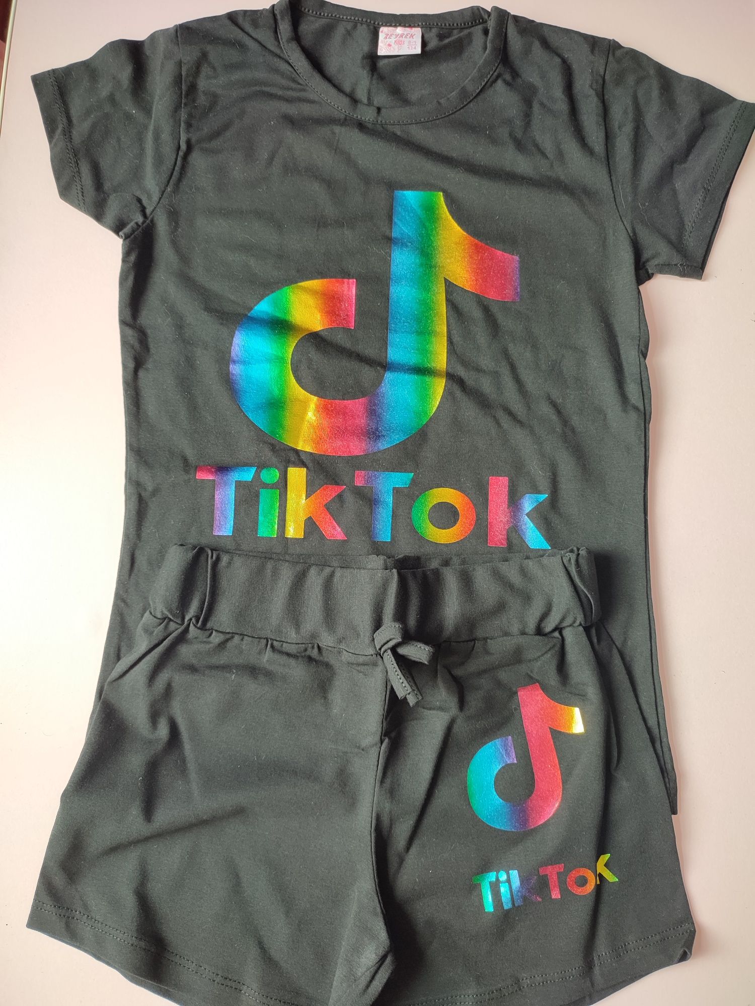 Костюм комплект Тик Ток.Tik Tok