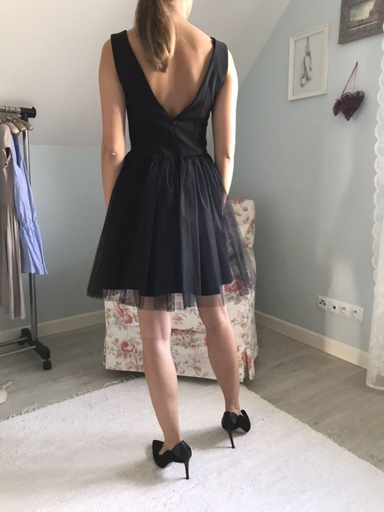 Sukienka czarna tiulowa XS mini szyta na miarę koktajlowa