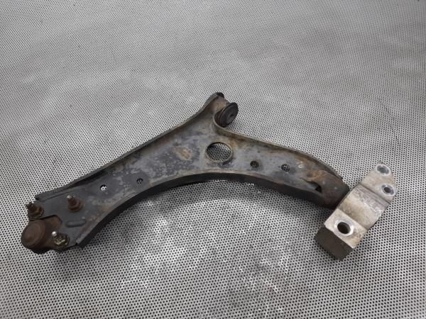Braço de suspensão frente direito VOLKSWAGEN Golf V (1K1)