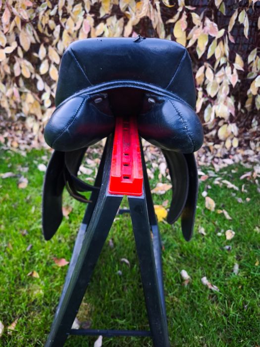 Siodło uniwersalne skórzane